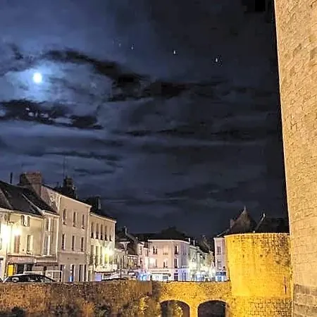 ベッド・アンド・ブレックファスト D'hote Du Chateau