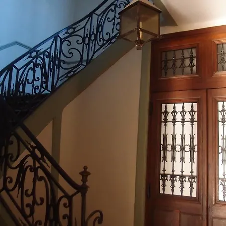 Bed & Breakfast D'hote Du Chateau Dourdan